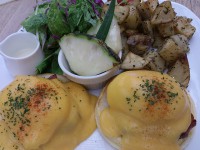 20130716_cafekaila_oomotesando_kailasspeggsbenedict