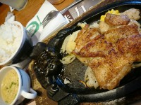 20150823_broncobilly_tamasakai_chickensteak