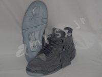AIR JORDAN 4 RETRO KAWS KAWS x NIKE AIR JORDAN 4 Top（フロント＆ソール）