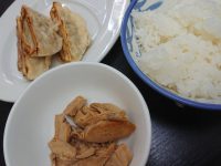 九州ラーメン桜島 東町店 ハーフ 餃子 ライス 鶏 チャーシュー 肉