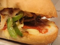 ドミノ・デラックス ピザサンド オープン