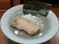 煮干し屋 香良 カラ 東京都 港区  煮干しソバ