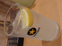 ふれあい酒場 ほていちゃん 八王子店@東京都八王子市 サッポロ氷彩サワー飲み放題 コップ 氷 カットレモン