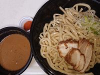 麺屋一燈監修 冷し濃厚魚介つけ麺・麺屋一燈監修 炒飯おにぎり＠ローソン（LAWSON）完成