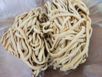 ラーメンエース@東京都八王子市 生麺 2人前 600g 200円