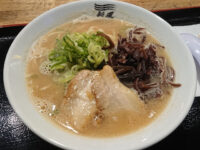 博多 新風 日比谷ラーメンアベニュー店＠RAMEN AVENUE（東京都千代田区）