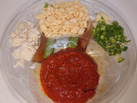 悪魔の冷しうどん ～カレー（華麗）に真っ赤っか（閣下）トマトうどん～＠ローソン パッケージオープン