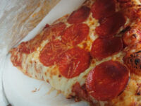 コストコホールセール 多摩境倉庫店＠東京都町田市 ペパロニピザ スライス