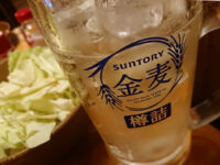 焼鳥屋 鳥貴族 京王八王子店＠東京都八王子市 キャベツ盛（中）+ごま油 メガハイボール