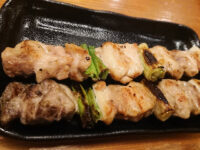 焼鳥屋 鳥貴族 京王八王子店＠東京都八王子市 もも貴族焼（塩）