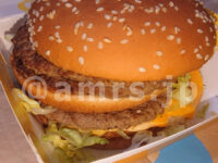 ギガビッグマック・マクドナルドの福袋2021＠マクドナルド 横からギガビックマック