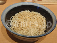 孫鈴舎(マゴリンシャ)@東京都千代田区 朝らーめん 替玉