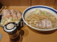 孫鈴舎 丸の内店＠東京都千代田区 らーめん ＋ 焼豚めし（3枚）