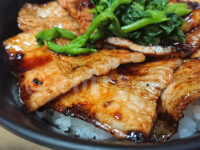 豚大学 新橋校舎@東京都港区 朝豚大学 朝豚丼 肉アップ