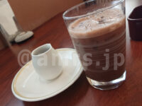 モーニングパンケーキ・ドリンクバーセット@ロイヤルホスト バンホーテン アイスココア メイプルシロップ