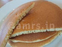 モーニングパンケーキ・ドリンクバーセット@ロイヤルホスト カット