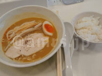 フォアグラ鶏白湯らーめん並盛・スープをかけて食べる専用白米 匠104＠東京都新宿区