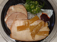 とみ田監修 濃厚豚骨魚介 冷しW焼豚つけ麺@セブンイレブン フタオープン