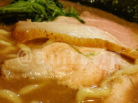 神田ラーメン わいず＠東京都千代田区 らーめん チャーシュー 燻製