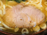 横浜家系 まるに家＠東京都八王子市 小ライス ラーメン並 チャーシュー