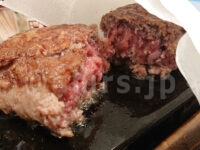 やっぱりステーキ 芝大門店＠東京都港区 やっぱりハンバーグ 200g カット