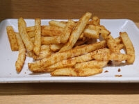 立呑み 神田屋 神田駅前店@東京都千代田区 せんべろセット カレーポテトフライ