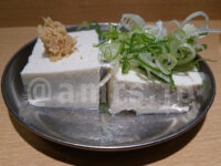 立呑み 神田屋 神田駅前店@東京都千代田区 せんべろセット 冷や奴