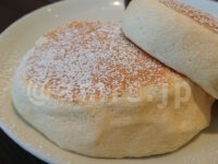 高倉町珈琲 みなみ野店＠アクロスモール八王子みなみ野（東京都八王子市） モーニングリコッタパンケーキ 厚み