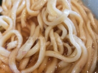 横浜家系らーめん たま家 多摩本店＠東京都八王子市 らーめん＋TKGセット 酒井製麺製のちぢれ太麺