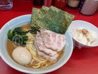 ラーメン 堀田家＠東京都千代田区 朝ラー＆チャー×3+味玉 ライス 少なめ