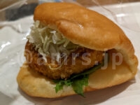 デイジイ東京 東京グランスタ店＠東京都千代田区 モーニングセット 牛肉コロッケ＆アイスカフェラテ