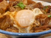 肉めし岡もと 新橋店＠東京都港区 肉玉めし 玉子 半熟玉子