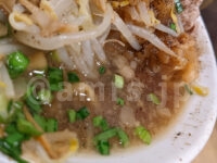 立川マシマシ 立川総本店＠たま館（東京都立川市） 麺なしラーメンライス（ライス200g） スープ