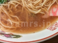 麺の章 九州 とりとん＠ラーメンスクエア（東京都立川市） 黄金の丸鶏そば スープ