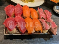 焼肉かきだ＠東京都新宿区 寿司（マグロ・サーモン・肉） 二人前