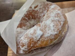 ブーランジェリー ラ・テール 京葉ストリ－ト店 グランスタ東京 東京都千代田区 モーニングクリームパンセット ポテドーナッツ プレーン