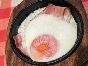 ビーフキッチンスタンド 新橋店 東京都港区 名物ビフテキ（50g） ハムエッグ