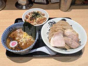 松戸富田麺業 千葉駅構内 千葉県千葉市 濃厚つけ麺 チャーシューご飯