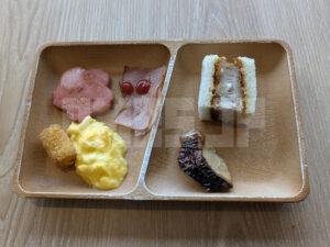 コフレール 三井ガーデンホテル広島 広島県広島市 朝食ビュッフェ 花ソーセージ ベーコン フライドポテト スクランブルエッグ カツサンド サバ塩焼き