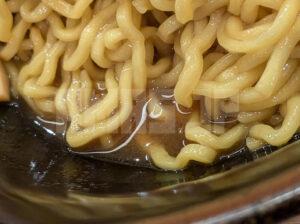 ​油そば日本油党 八王子支部 東京都八王子市 油そば 大盛 温玉 スープ