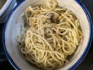 中華そば いづる 東京都港区 濃厚そば 和え玉混ぜる