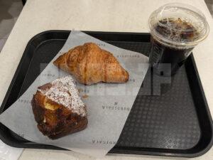 BURDIGALA TOKYO ブルディガラ トーキョー グランスタ東京 東京都千代田区 焼きたてクロワッサン クロワッサン パンベルデュ・メープル アイスコーヒー