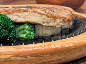 びっくりドンキー 八王子店 東京都八王子市 ガリバーバーグステーキ(レギュラー) ガリバーライス ブロッコリー マッシュポテト