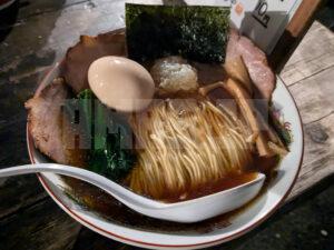 屋台ラーメン しゅんやっちゃん 東京都八王子市 チャーシューメン 味玉追加