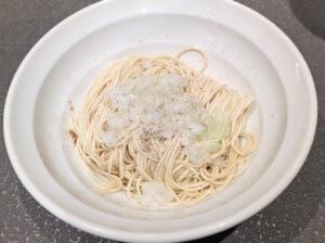 丿貫 東京 東京都千代田区 煮干蕎麦 黒酢のあえ玉