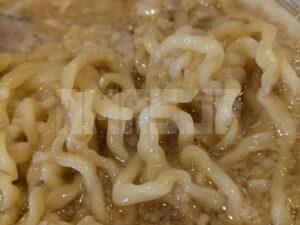 麺処 そら亭2 東京都八王子市 手揉み多加水麺 並盛 自家製ちぢれ平打太麺