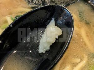 麺家 たっとび たま館 東京都立川市 ラーメン 麺カタめ 油多め おろしニンニク