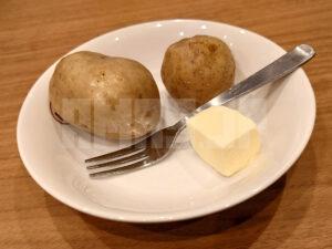 欧風カレーボンディ 秋葉原店 チキンカレー じゃがいも バター