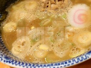 六厘舎＠東京ラーメンストリート 特製朝つけめん 並盛 スープ