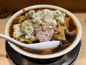 札幌六坊 札幌醤油ラーメン 札幌ブラック